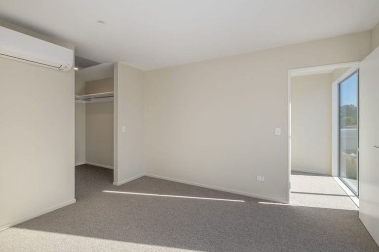 Photo of property in 2/50 Marine Parade, North New Brighton, Christchurch, 8083