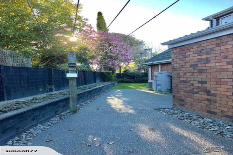 Photo of property in 439 Avonhead Road, Avonhead, Christchurch, 8042