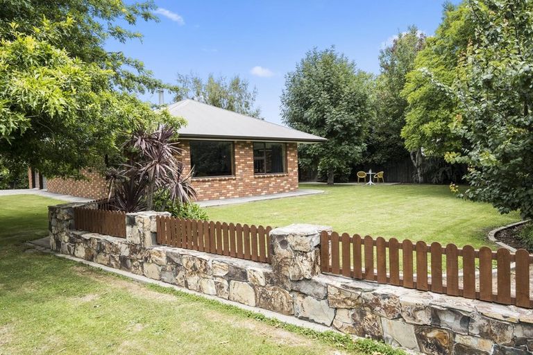 Photo of property in 39 Hagart-alexander Drive, Mosgiel, 9024