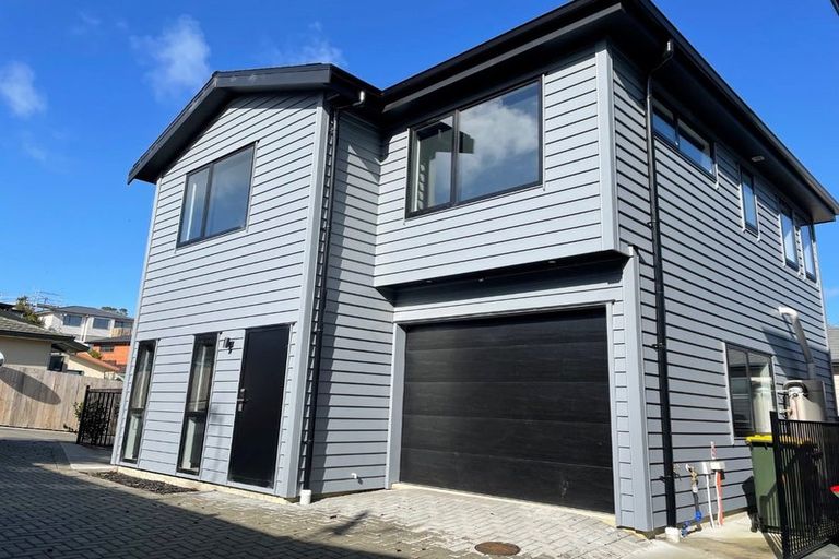 Photo of property in 55c Simpson Road, Ranui, Auckland, 0612