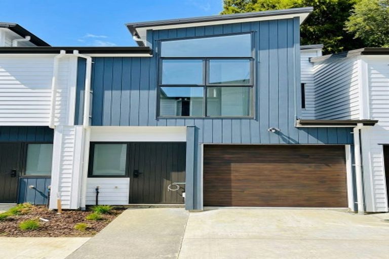Photo of property in 14 Rangimarie Close, Opaheke, Papakura, 2113