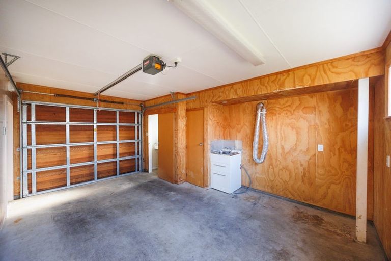 Photo of property in 917 Upper Main Street, Roslyn, Palmerston North, 4414