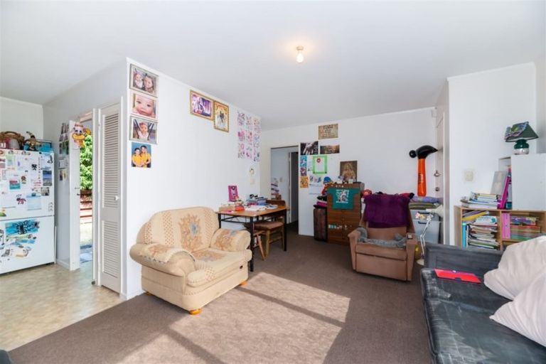 Photo of property in 159 Te Atatu Road, Te Atatu South, Auckland, 0610