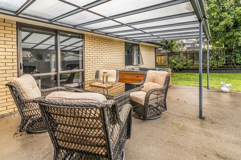 Photo of property in 20 Hoyte Place, Pukehangi, Rotorua, 3015
