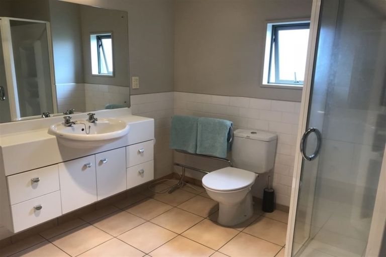 Photo of property in 24 Brockworth Place, Riccarton, Christchurch, 8011