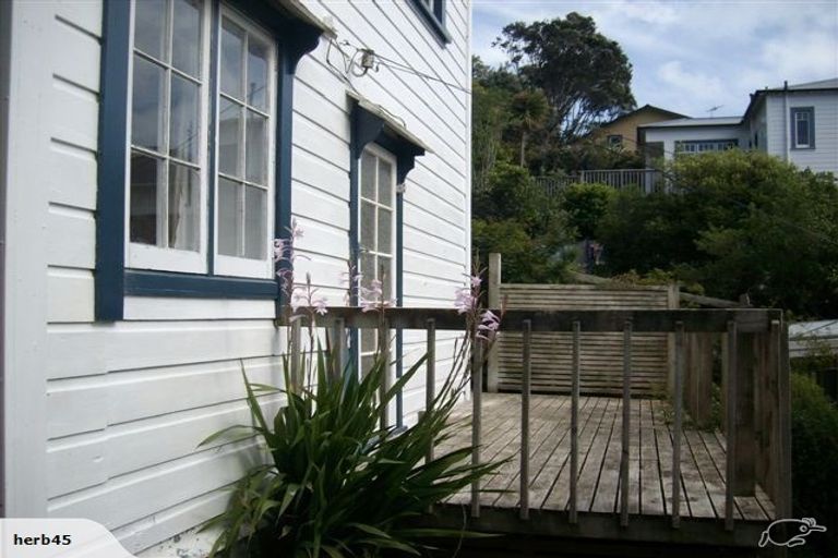 Photo of property in 307 Ohiro Road, Brooklyn, Wellington, 6021