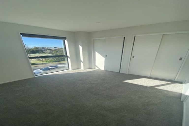 Photo of property in 1/39 Renata Crescent, Te Atatu Peninsula, Auckland, 0610