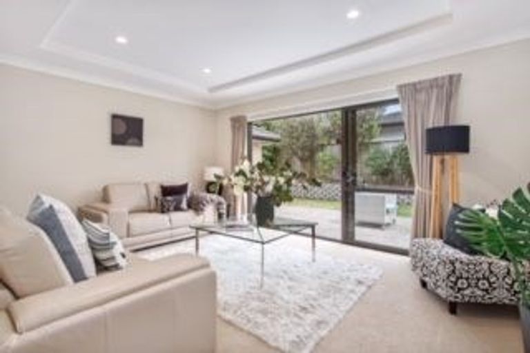 Photo of property in 3 Gordal Place, Flat Bush, Auckland, 2016