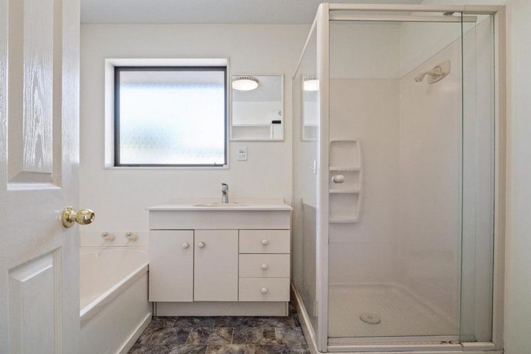 Photo of property in 14 Wrights Road, Addington, Christchurch, 8024