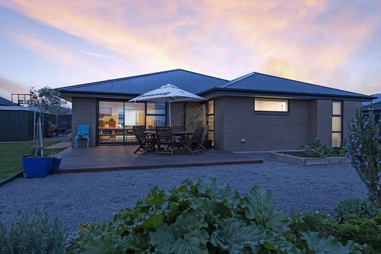 Photo of property in 15 Chimango Place, Rolleston, 7615