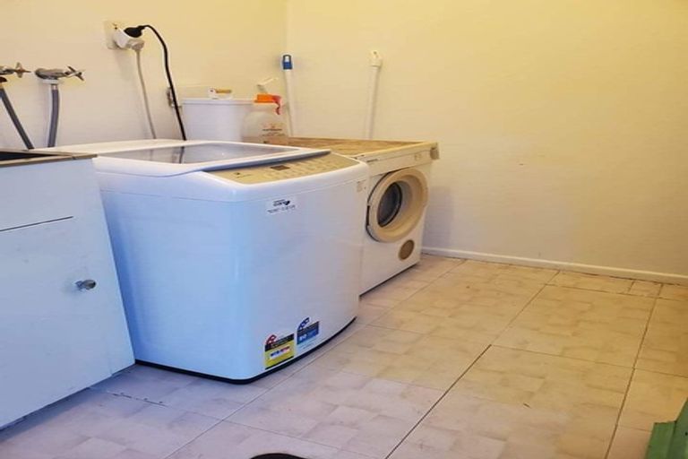 Photo of property in 173a Mitchell Street, Brooklyn, Wellington, 6021