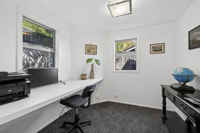 Photo of property in 8a Doon Street, Vauxhall, Dunedin, 9013