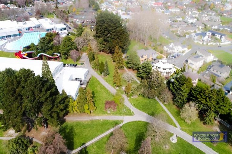 Photo of property in 6 Hogarth Lane, Burnside, Christchurch, 8053