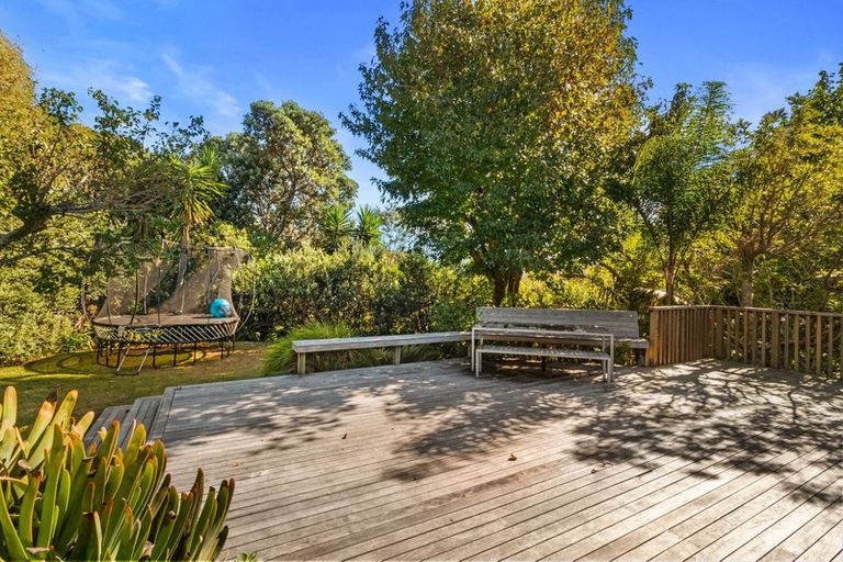 Photo of property in 32 Mount Avenue, Pauanui, Hikuai, 3579