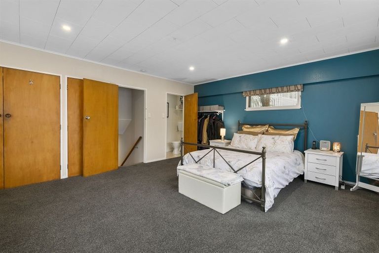 Photo of property in 26 Mcgowan Road, Wainuiomata, Lower Hutt, 5014