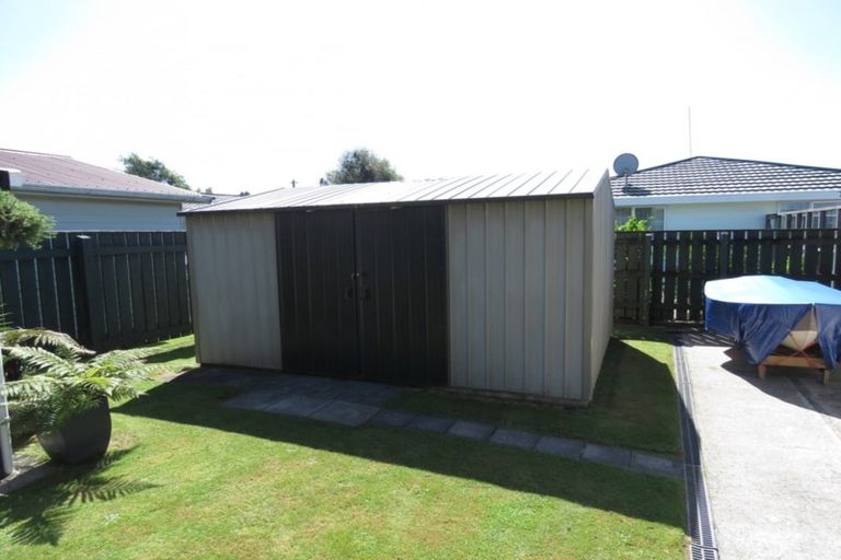 Photo of property in 54 Henley Street, Westport, 7825