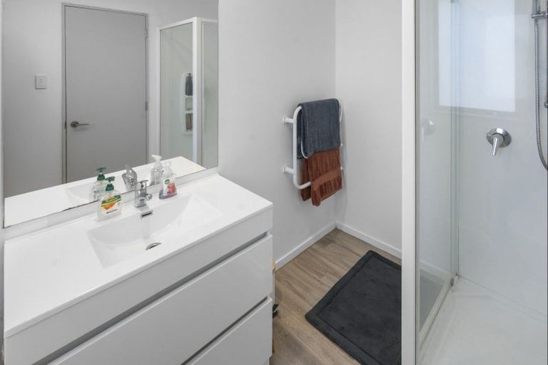 Photo of property in 24 Rochester Crescent, Rolleston, 7614