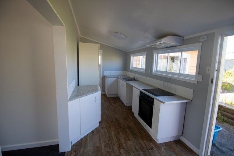 Photo of property in 3 Orlando Street, Stratford, 4332