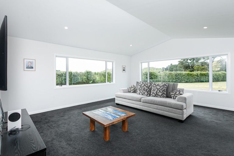 Photo of property in 62 River Road, Otane, Waipawa, 4271