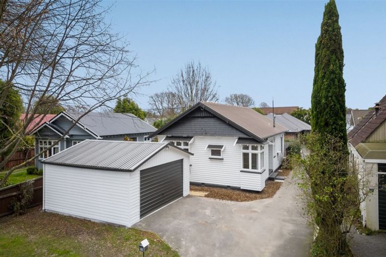 Photo of property in 51 Dominion Avenue, Spreydon, Christchurch, 8024