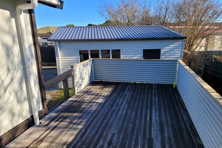 Photo of property in 12 Victory Place, Aramoho, Whanganui, 4500