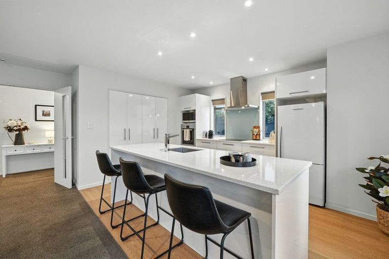 Photo of property in 56a Weston Road, St Albans, Christchurch, 8052