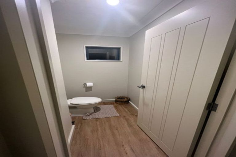 Photo of property in 2 Breton Close, Northwood, Christchurch, 8051