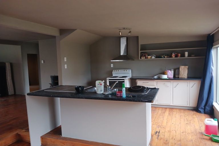 Photo of property in 8 Sea View Road, Baylys Beach, Dargaville, 0377