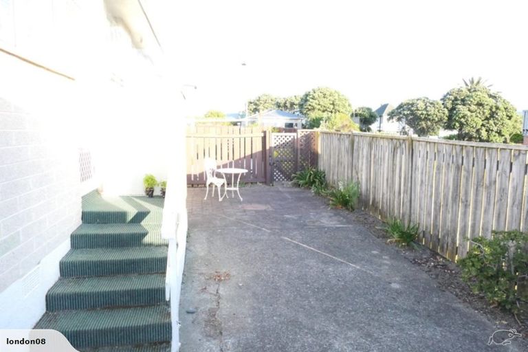 Photo of property in 8b Tireti Road, Titahi Bay, Porirua, 5022