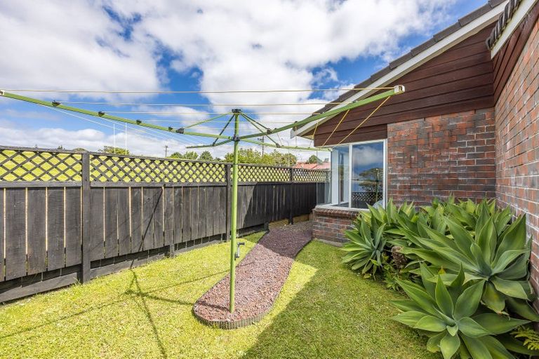 Photo of property in 59 The Grove, Red Beach, 0932