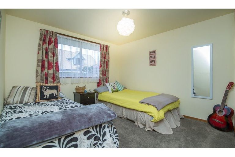 Photo of property in 1/73 Dunbarton Street, Redwood, Christchurch, 8051