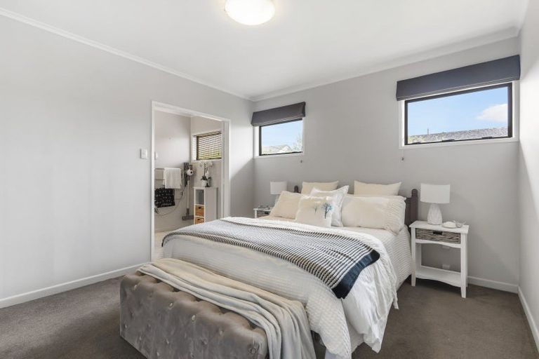Photo of property in 15 Quebec Road, Milford, Auckland, 0620