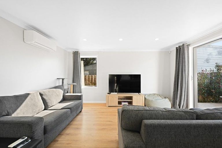 Photo of property in 52a Tuhikaramea Road, Dinsdale, Hamilton, 3204