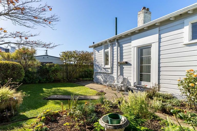 Photo of property in 36a Hargest Crescent, Saint Kilda, Dunedin, 9012