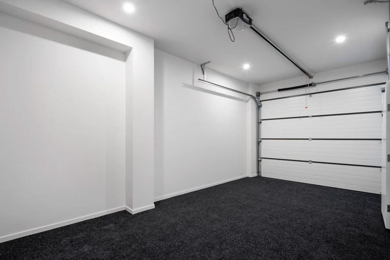 Photo of property in 5/10 Scott Road, Hobsonville, Auckland, 0616