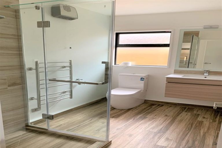 Photo of property in 17 Delph Street, Avonhead, Christchurch, 8042