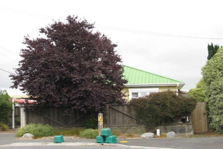 Photo of property in 1 Hendon Street, Edgeware, Christchurch, 8013