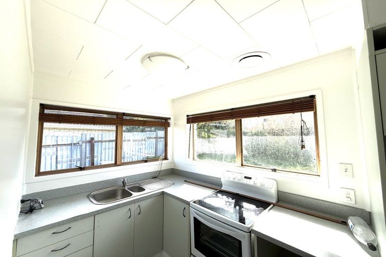 Photo of property in 2/47 Zita Maria Drive, Massey, Auckland, 0614