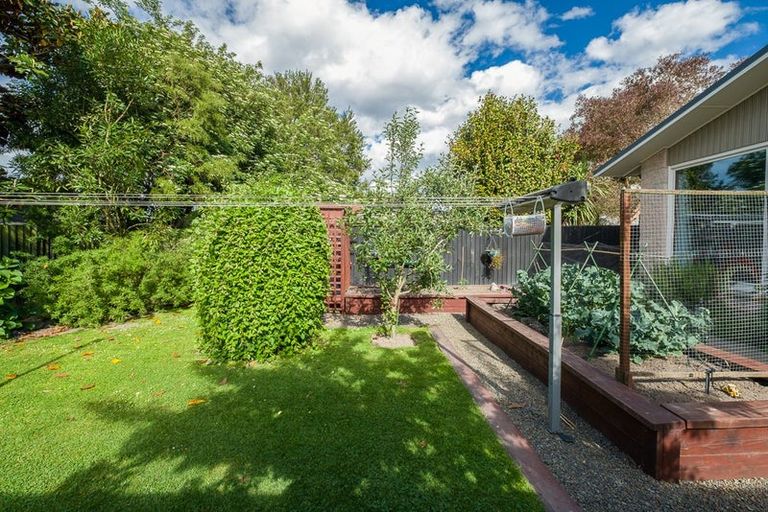 Photo of property in 72 Woodbury Street, Russley, Christchurch, 8042