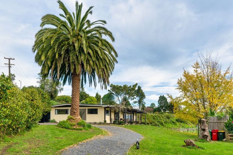 Photo of property in 169 Ringawhati Road, Otaki, 5583