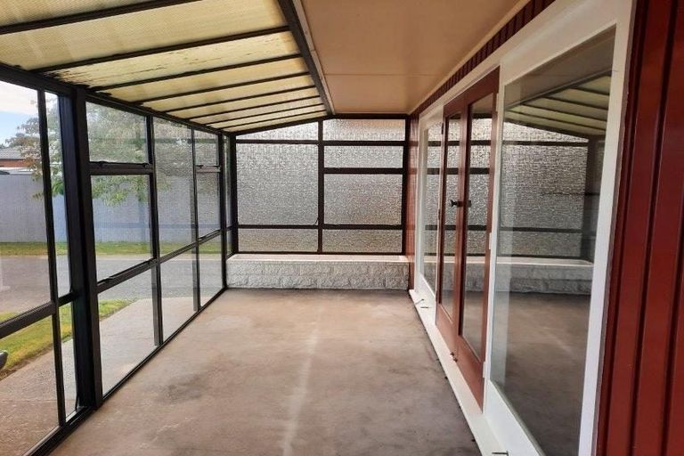 Photo of property in 146 Springs Road, Hornby, Christchurch, 8042