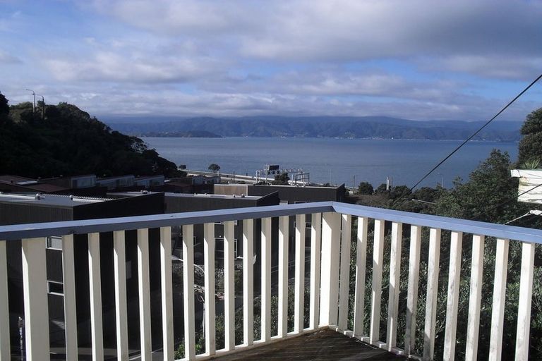 Photo of property in 7 Onslow Road, Khandallah, Wellington, 6035