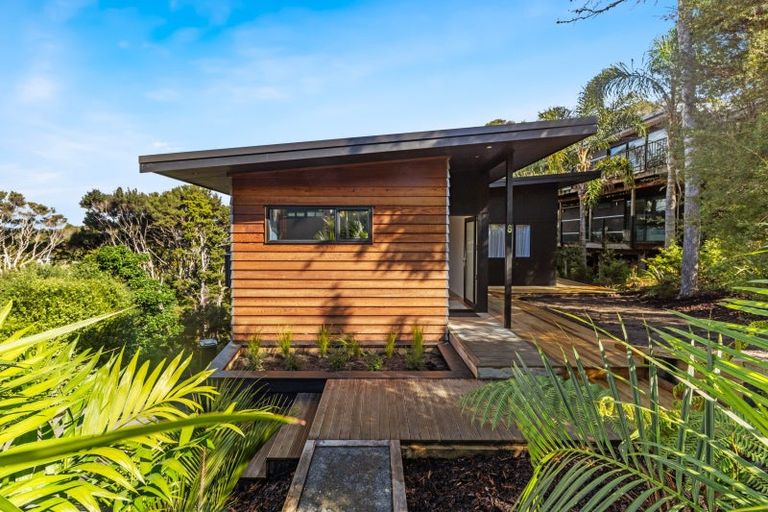 Photo of property in 8 Island View Close, Paihia, 0200