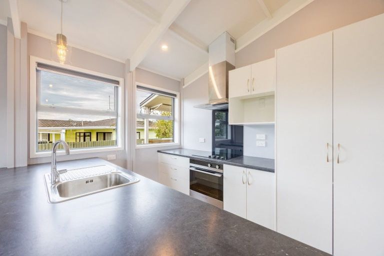 Photo of property in 12b Guy Street, Waipawa, 4210