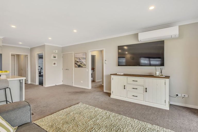 Photo of property in 22 Kaituna Place, Te Awa, Napier, 4110