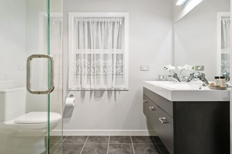 Photo of property in 175 Lakes Boulevard, Pyes Pa, Tauranga, 3112