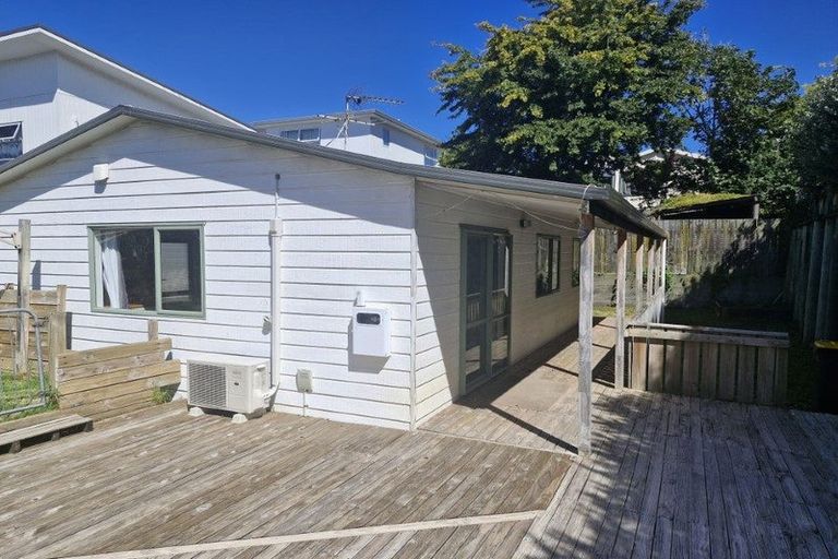 Photo of property in 166 Molesworth Street, New Plymouth, 4312