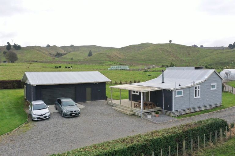 Photo of property in 31 Londons Ford Road, Kimbolton, 4777