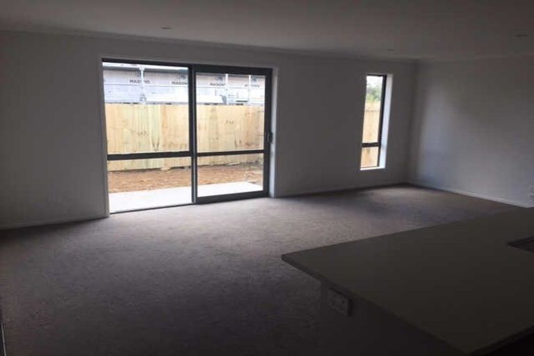 Photo of property in 13 Lamborn Drive, Papakura, 2110