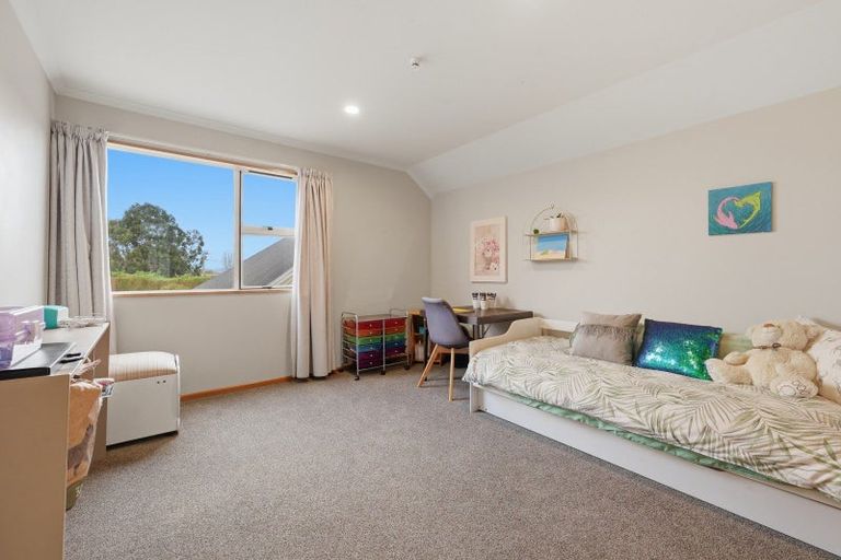 Photo of property in 9 Huntly Road, Outram, 9019